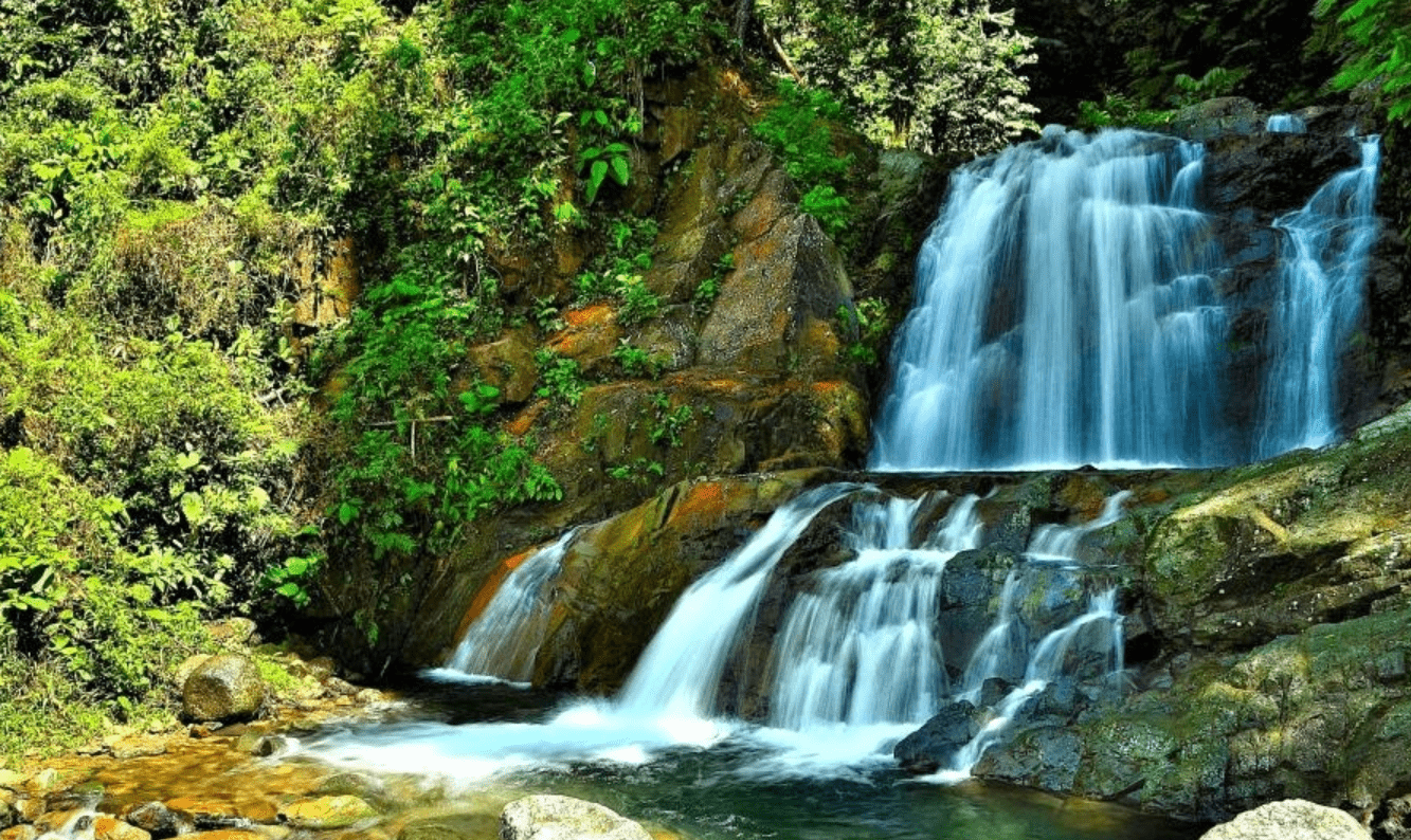 Air Terjun Tujuh Tingkat
